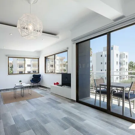 The Jolo Apartment Limassol Exterior photo