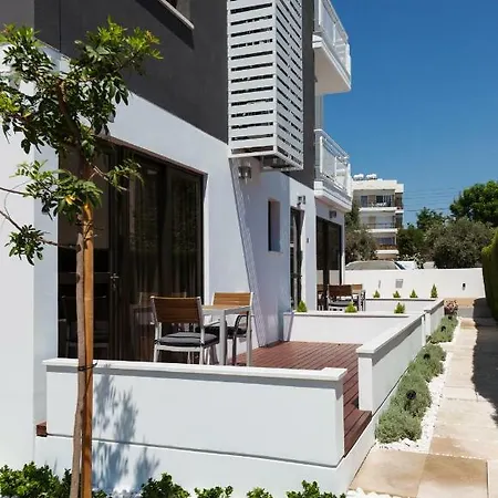 The Jolo Apartment Limassol Exterior photo